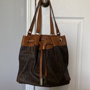 Michael Kors Marina hand bag